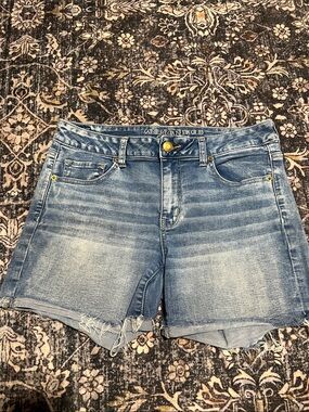 American Eagle Outfitters Midi Denim Women’s Shorts
